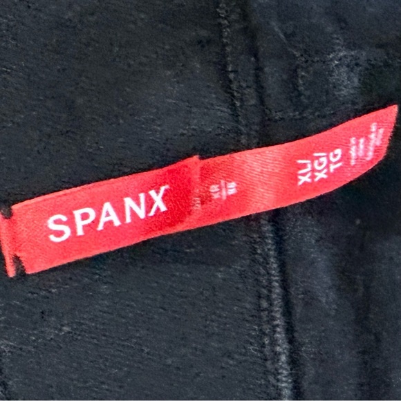 👖🍑 SPANX EveryWear Flare Jeans | Black Booty-Lift TummyTamer Sculpting XL Tall - Picture 4 of 5